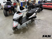 Скутер X-MOTORS CITY PRO Белый/Черный