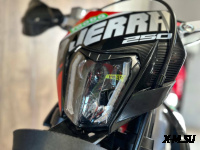 Мотоцикл AJERRA TOOBA PR300